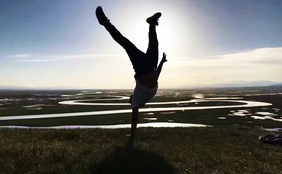 ABUIABACGAAgoKmz2QUotKy2uAYwsAk45gU